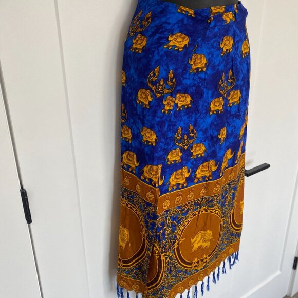 Elephant Print Made in Thailand Blue & Gold Wrap Skirt Midi Skirt Size O/S Large - Picture 7 of 13